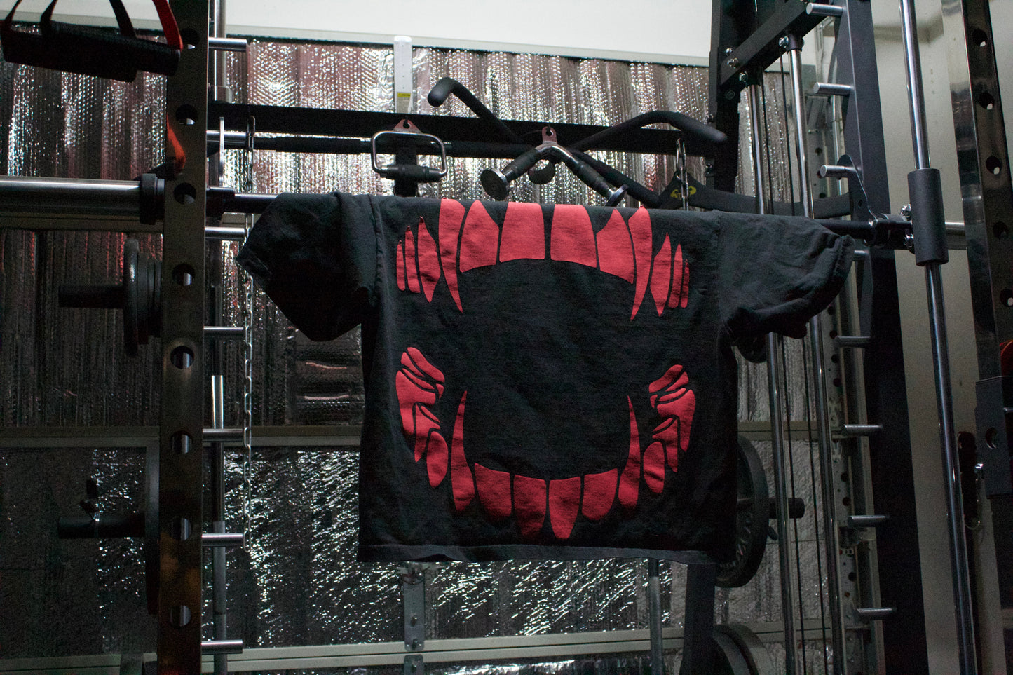 Oversized Box Tee VAMP TEETH Red
