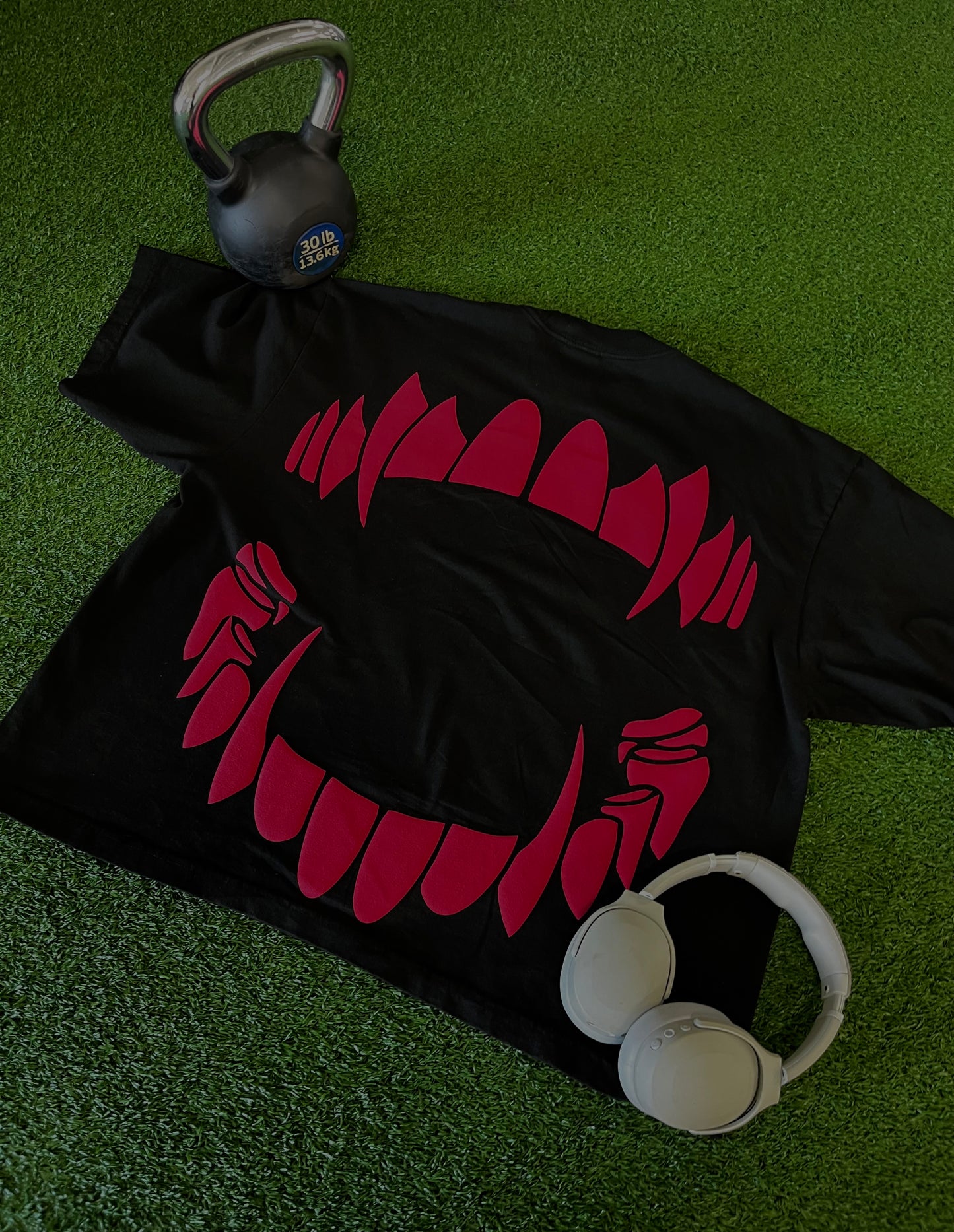 Oversized Box Tee VAMP TEETH Red