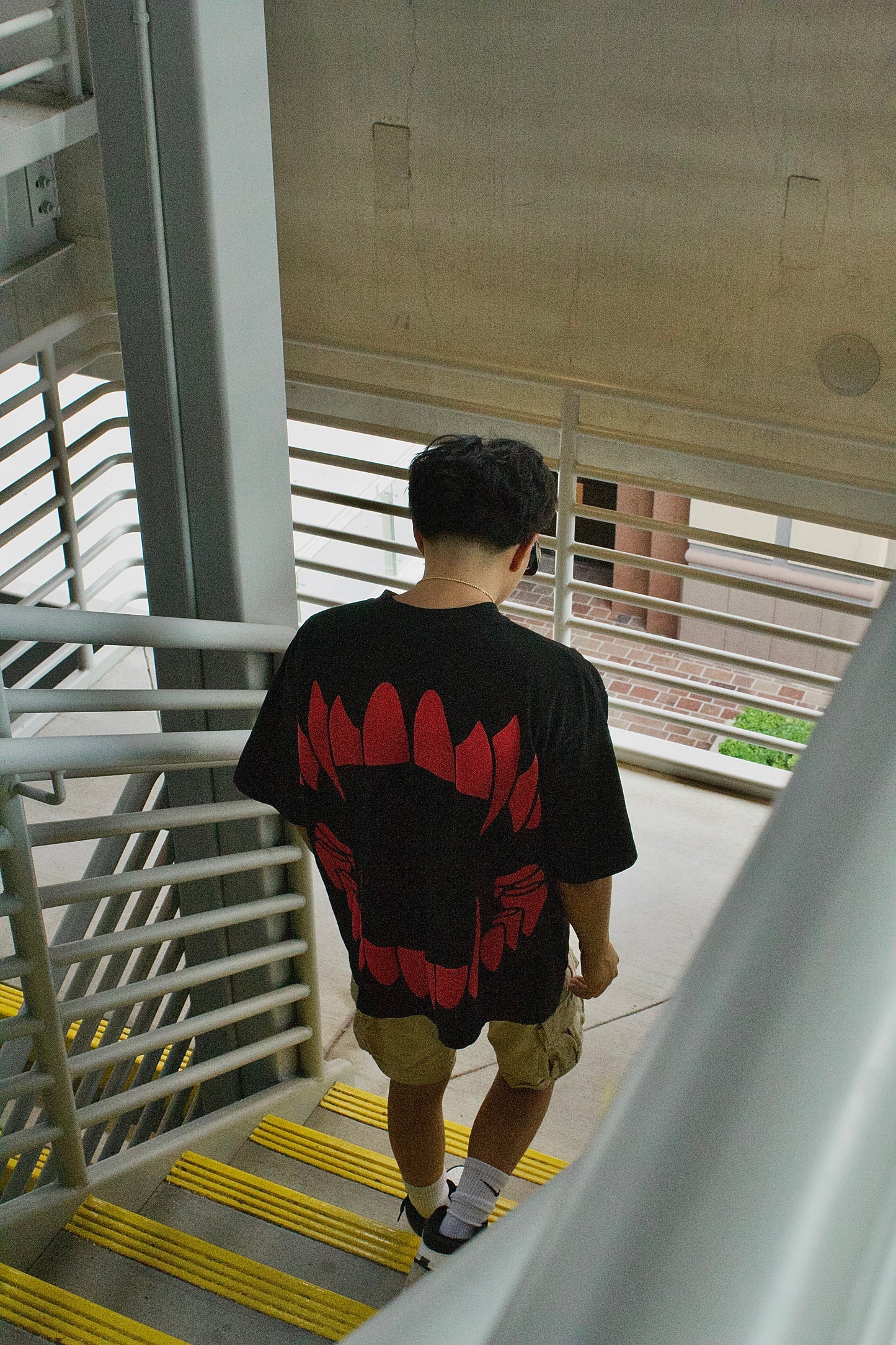 Oversized Box Tee VAMP TEETH Red